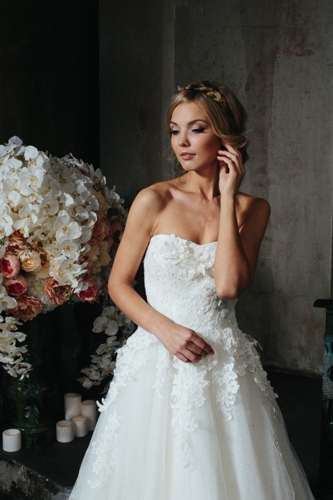 красивое русское народное свадебное платье
