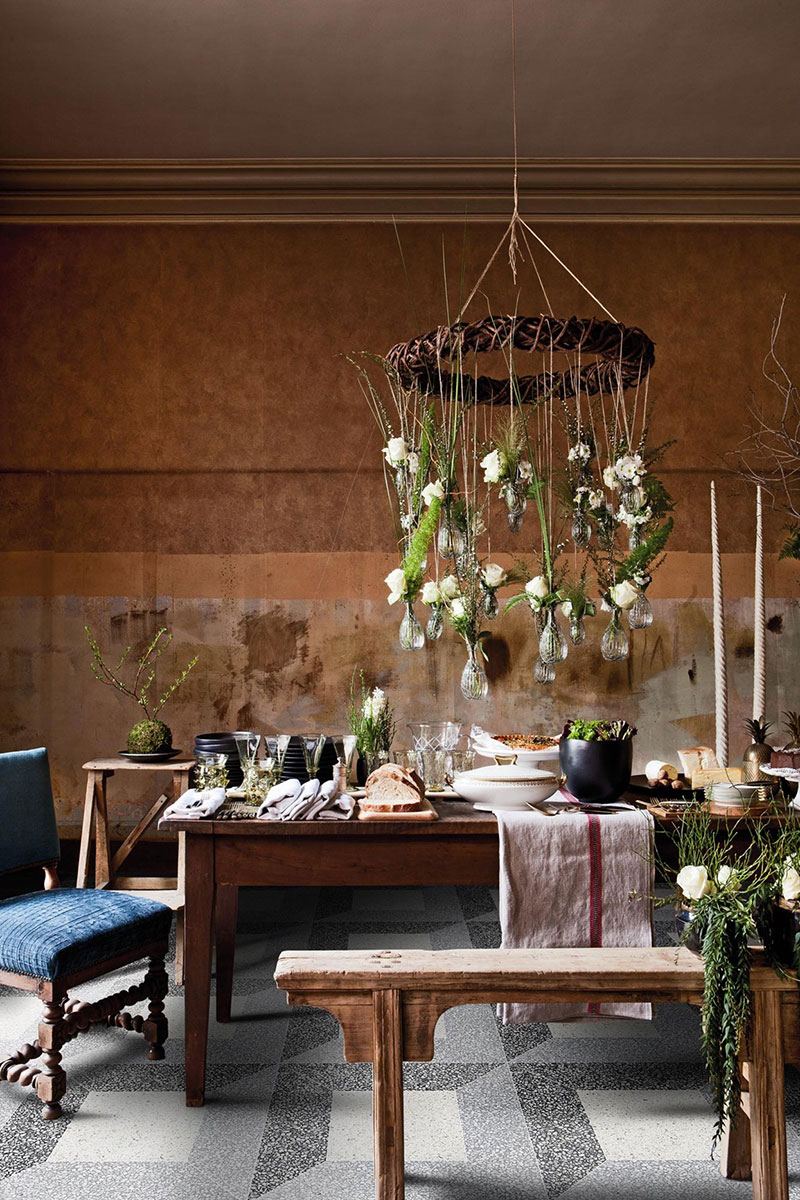 party in red style idea