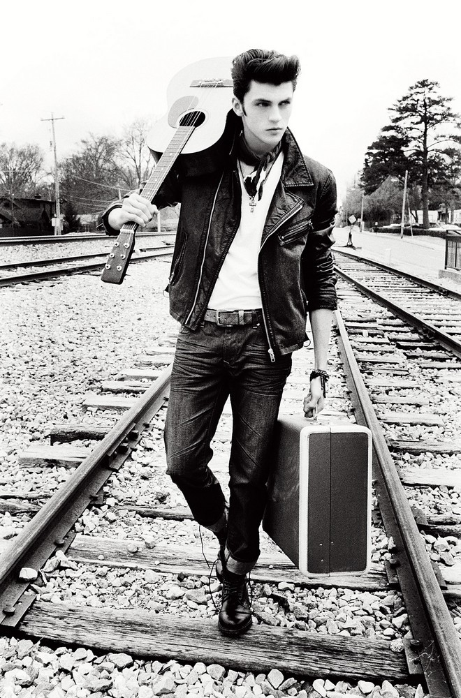 вечеринка в стиле стиляги сценарий
                              скачать