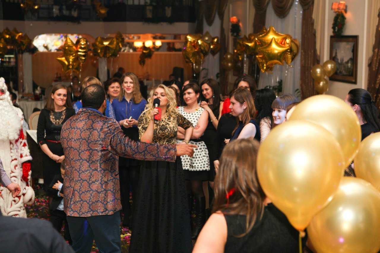 Портфолио&nbsp;Ведущая мероприятий Оля Находка : 