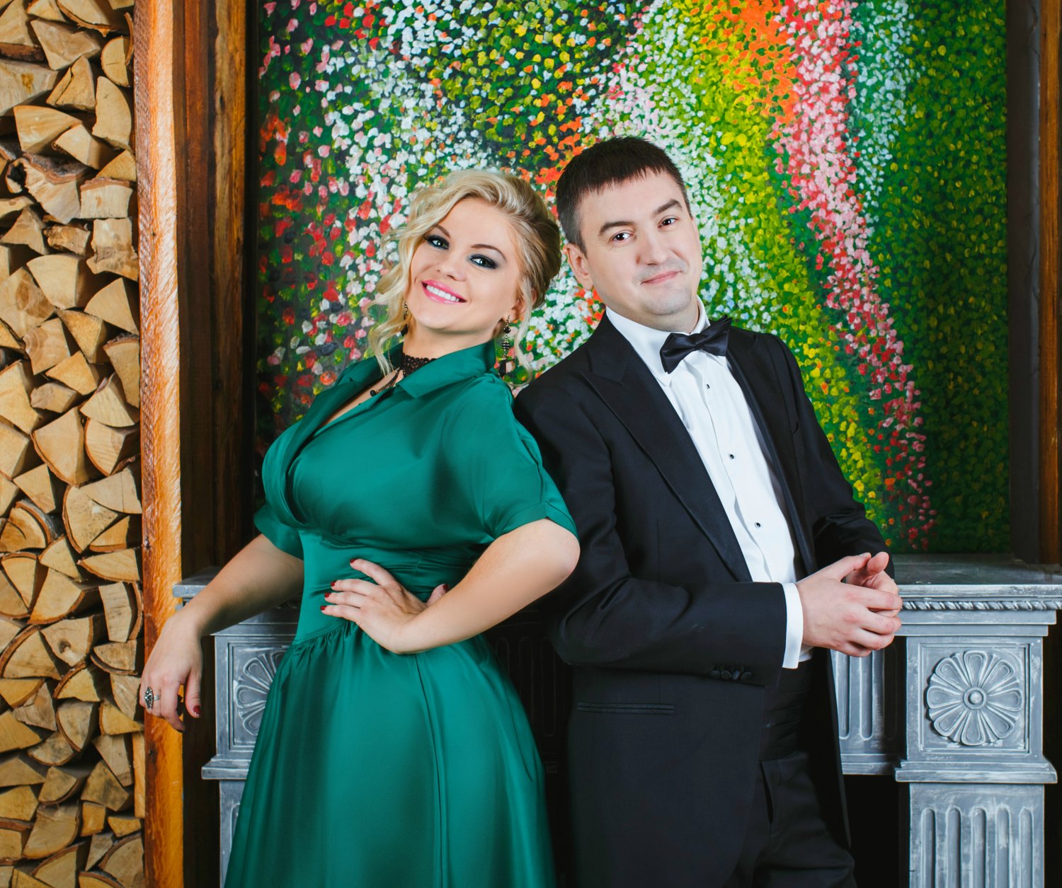 Дуэт ведущих Александр Мадич и Оля Находка&nbsp;Ведущая мероприятий Оля Находка : 