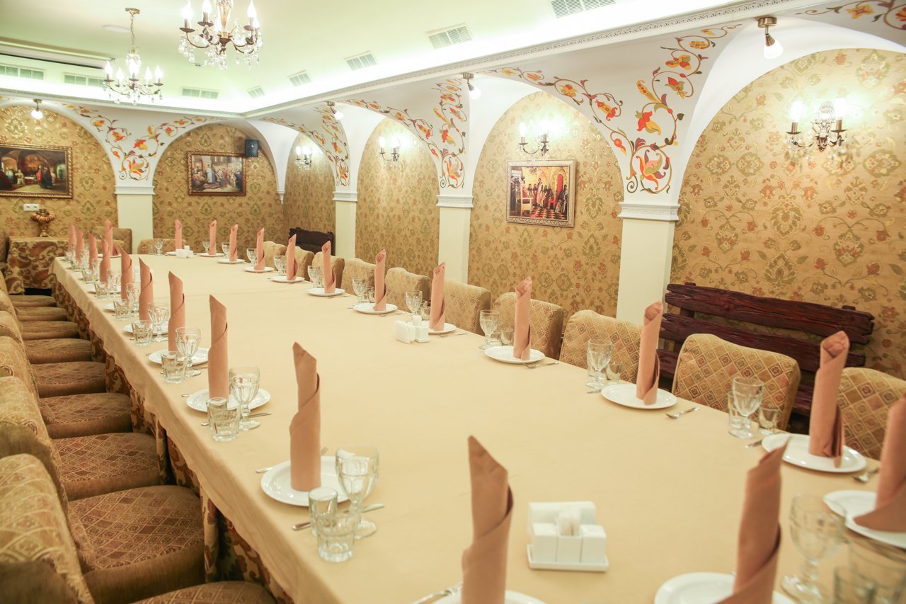 Интерьер&nbsp;Русский ресторан "Добрыня" : 