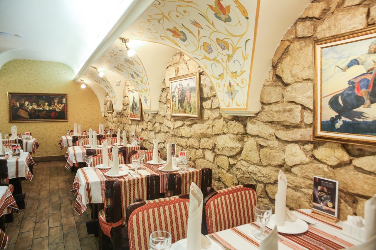 Интерьер&nbsp;Русский ресторан "Добрыня" : 