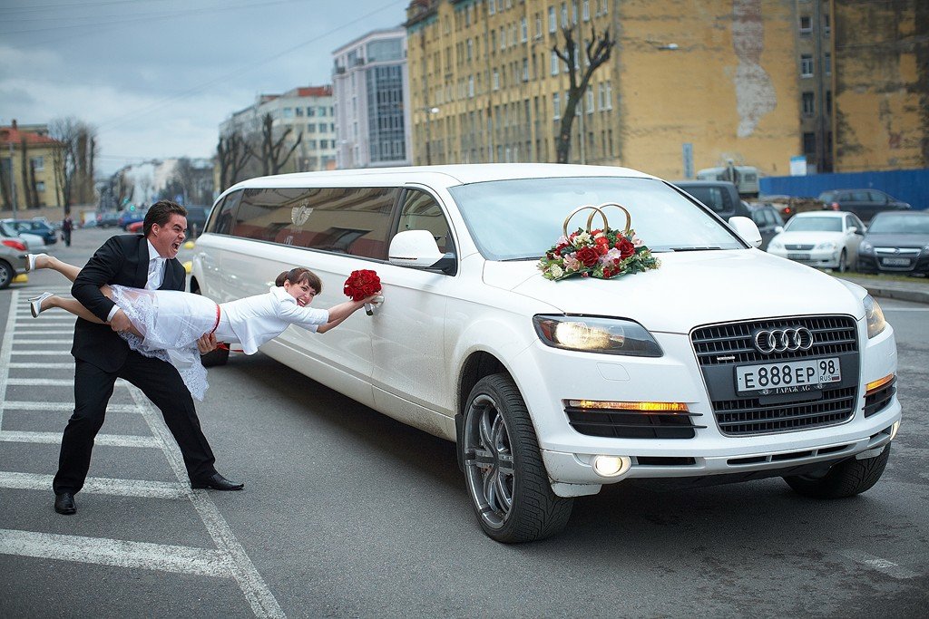 Лимузин Ауди Q7 (Audi Q7)&nbsp;"Гараж AG" : 