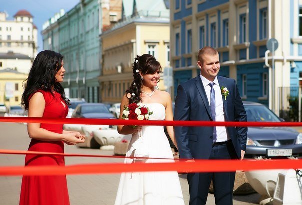 Поющая Ведущая Екатерина Бах 8 926 345 23 92&nbsp;Поющая ведущая Екатерина Бах : 