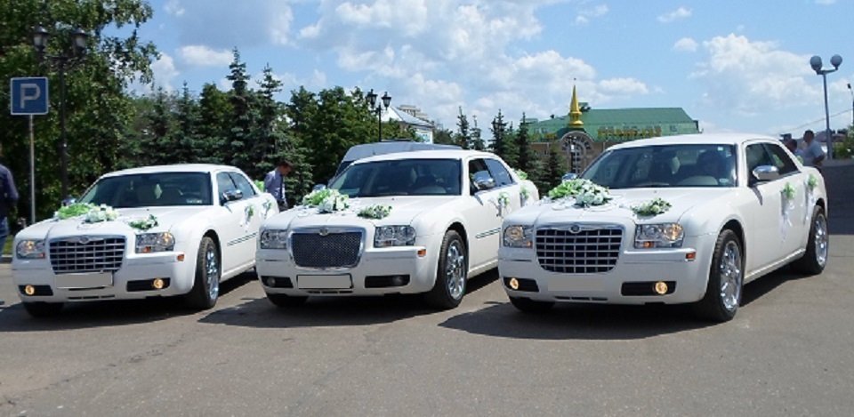 Crysler 300C Bently style – Престиж плюс | Машины на свадьбу, лимузины и автобусы - 1 из 16
