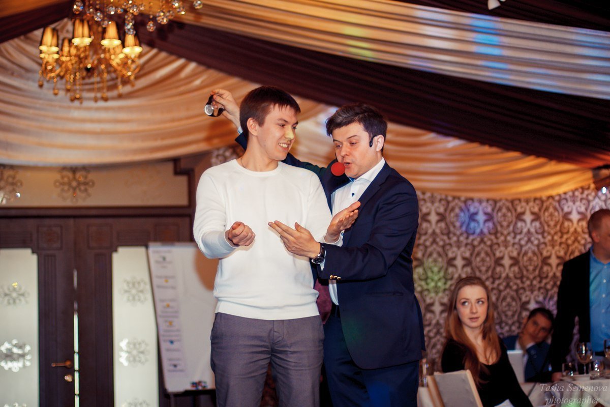 Владимир Ефимов-иллюзионист&nbsp;Иллюзионист Владимир Ефимов : 