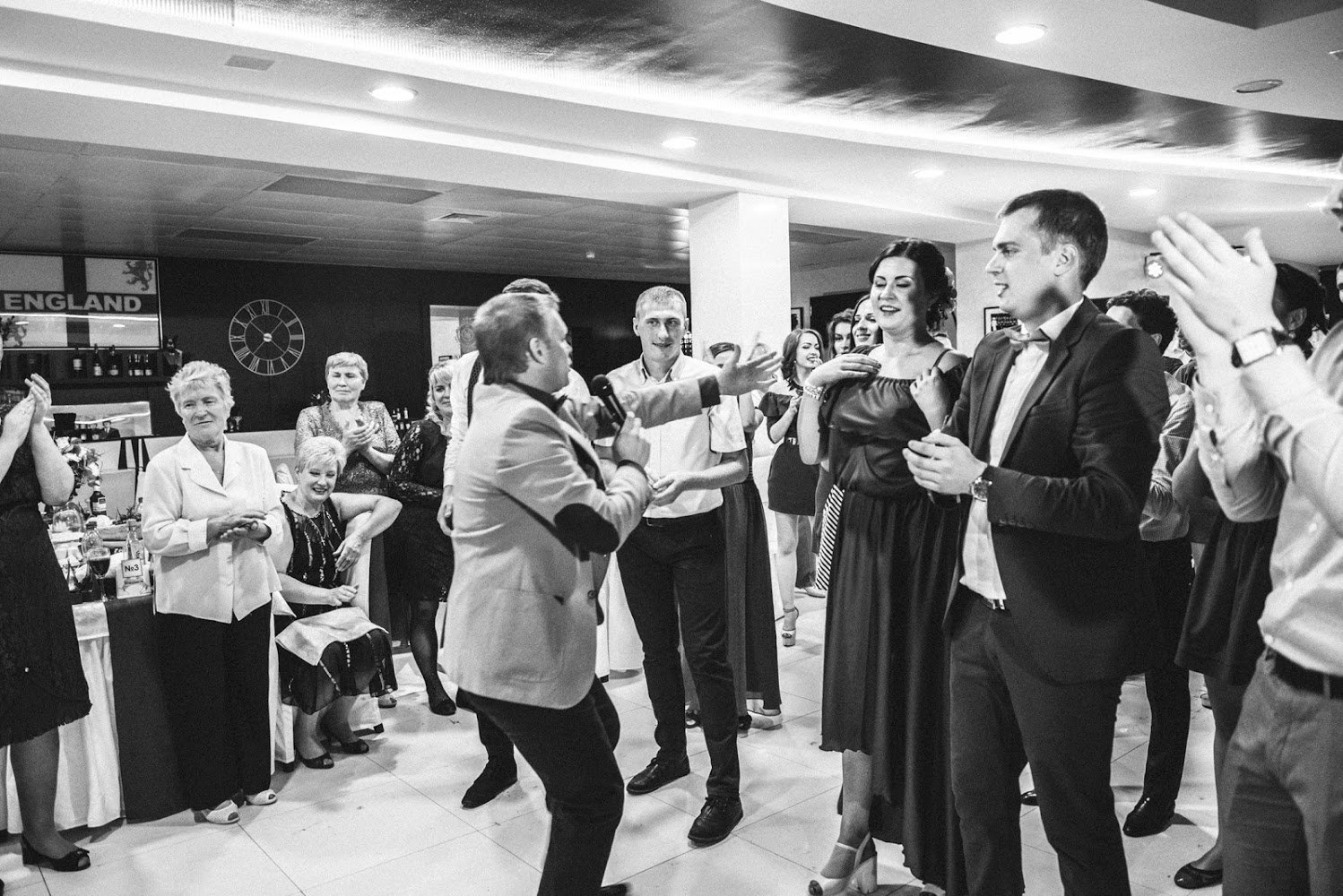 Когда тебе весело со всеми)))&nbsp;Ведущий Юра Лепший : 