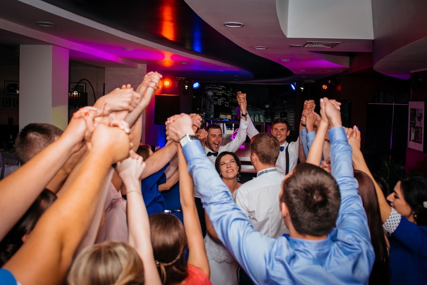 Когда тебе весело со всеми)))&nbsp;Ведущий Юра Лепший : 