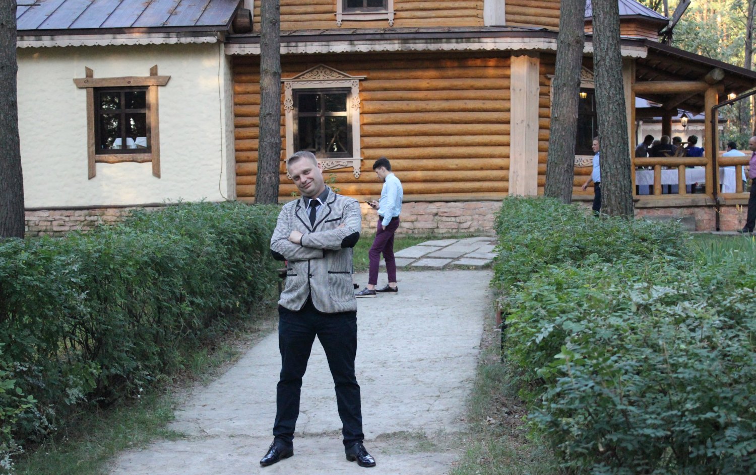 Когда тебе весело со всеми)))&nbsp;Ведущий Юра Лепший : 