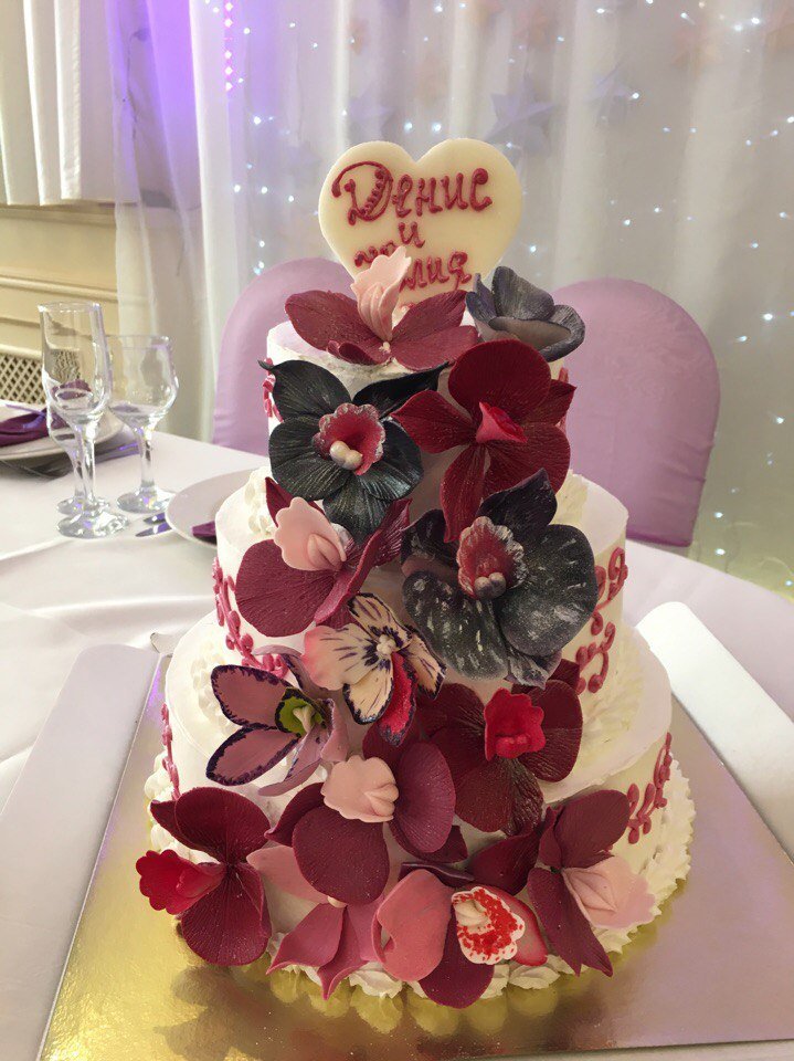 Торты от банкетного зала Корсаков&nbsp;Банкетный зал Корсаков : 