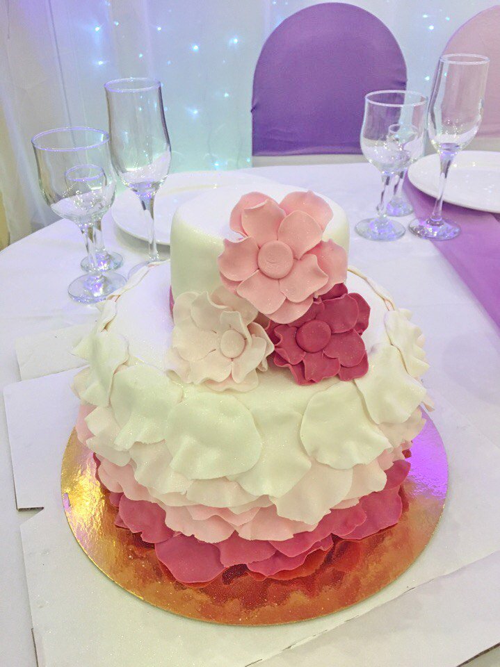 Торты от банкетного зала Корсаков&nbsp;Банкетный зал Корсаков : 