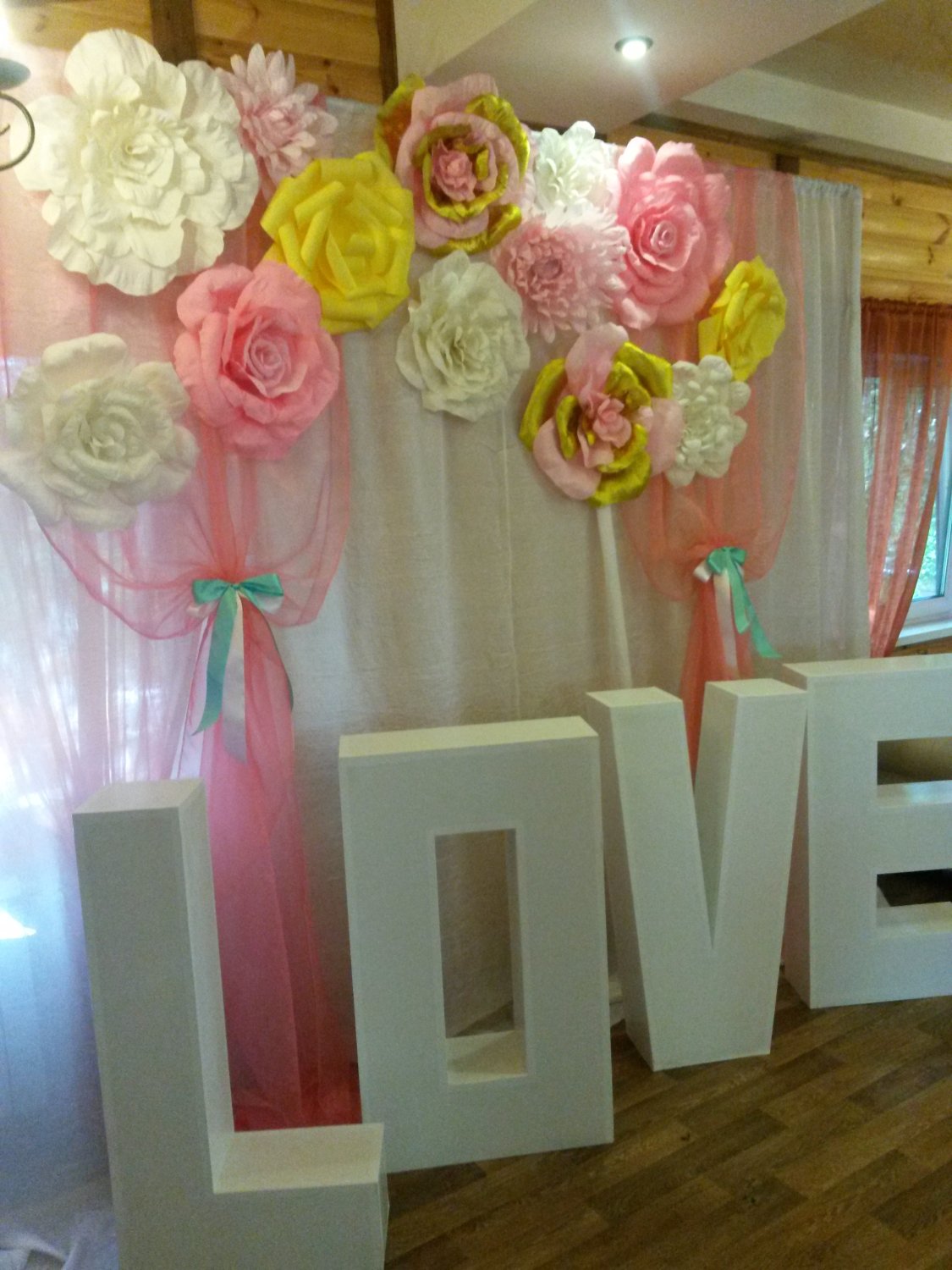 Оформление зала&nbsp;ООО "ВИНИ ФЛОРА" : 