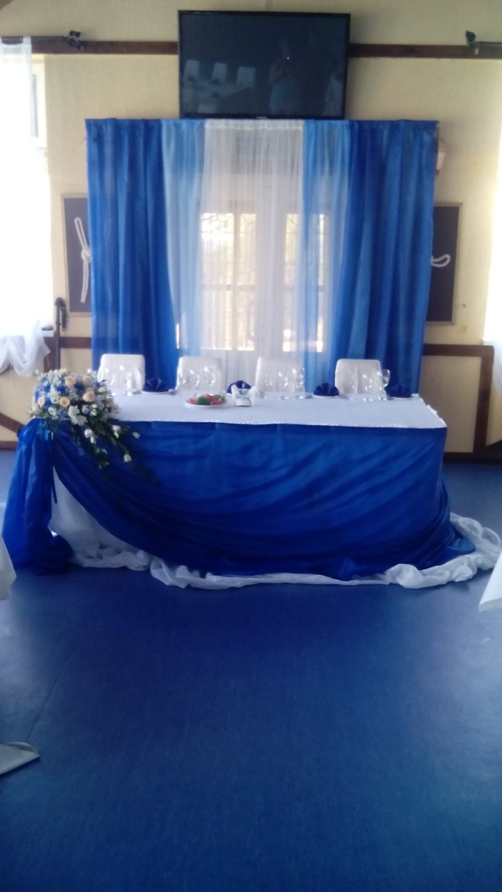 Оформление зала&nbsp;ООО "ВИНИ ФЛОРА" : 