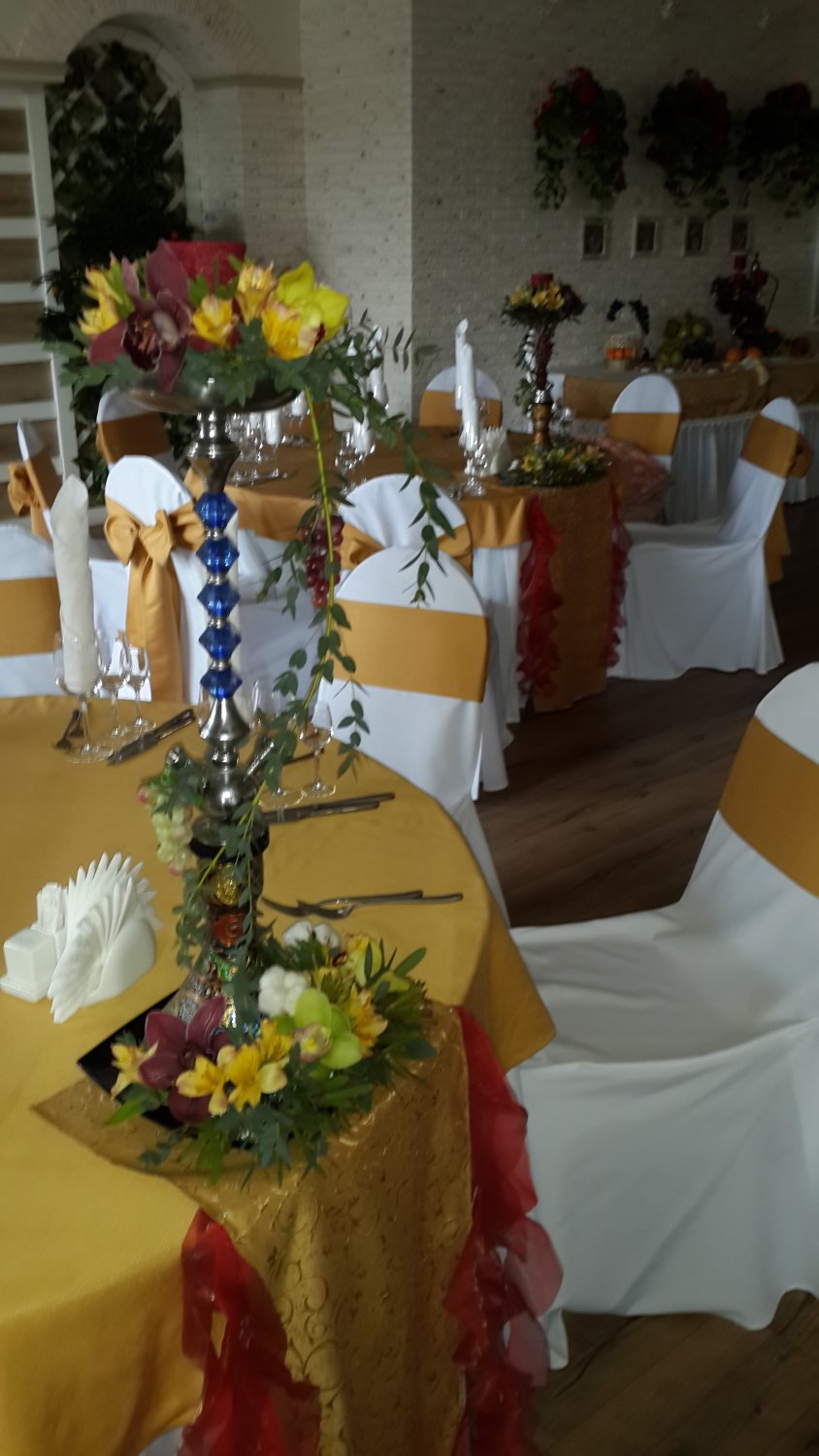 Оформление зала&nbsp;ООО "ВИНИ ФЛОРА" : 