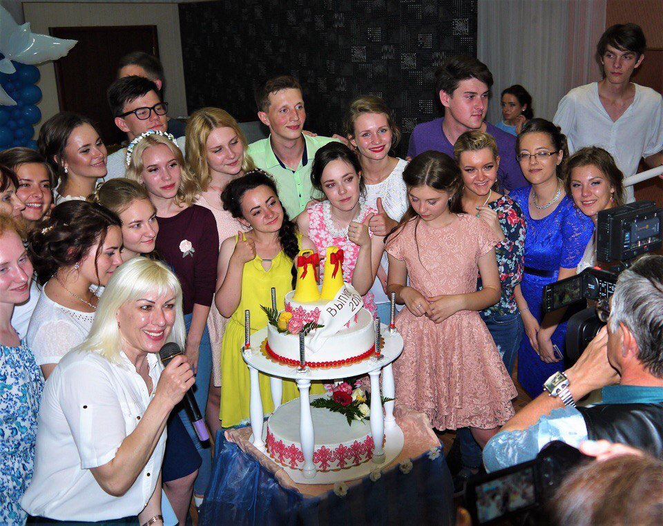 6cri-Sm21Ew.jpg – Весело проведем ваш праздник!!! Ведущая + диджей! Поем в живую! Неизбитые конкурсы! Молодым постановка танца в подарок!!! | Ведущий на свадьбу / тамада на свадьбу - 1 из 3