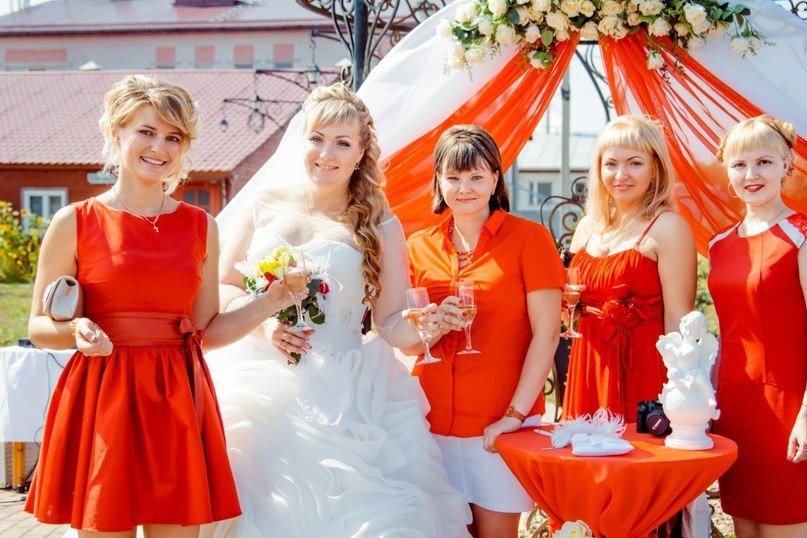 Выездная регистрация брака&nbsp;Ведущая  Анастасия Трачук : 