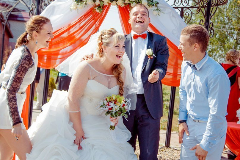 Выездная регистрация брака&nbsp;Ведущая  Анастасия Трачук : 