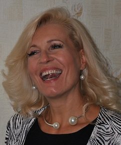 ***&nbsp;Ведущая свадеб, юбилеев, поющая Тамада Ирина Василёк* : 