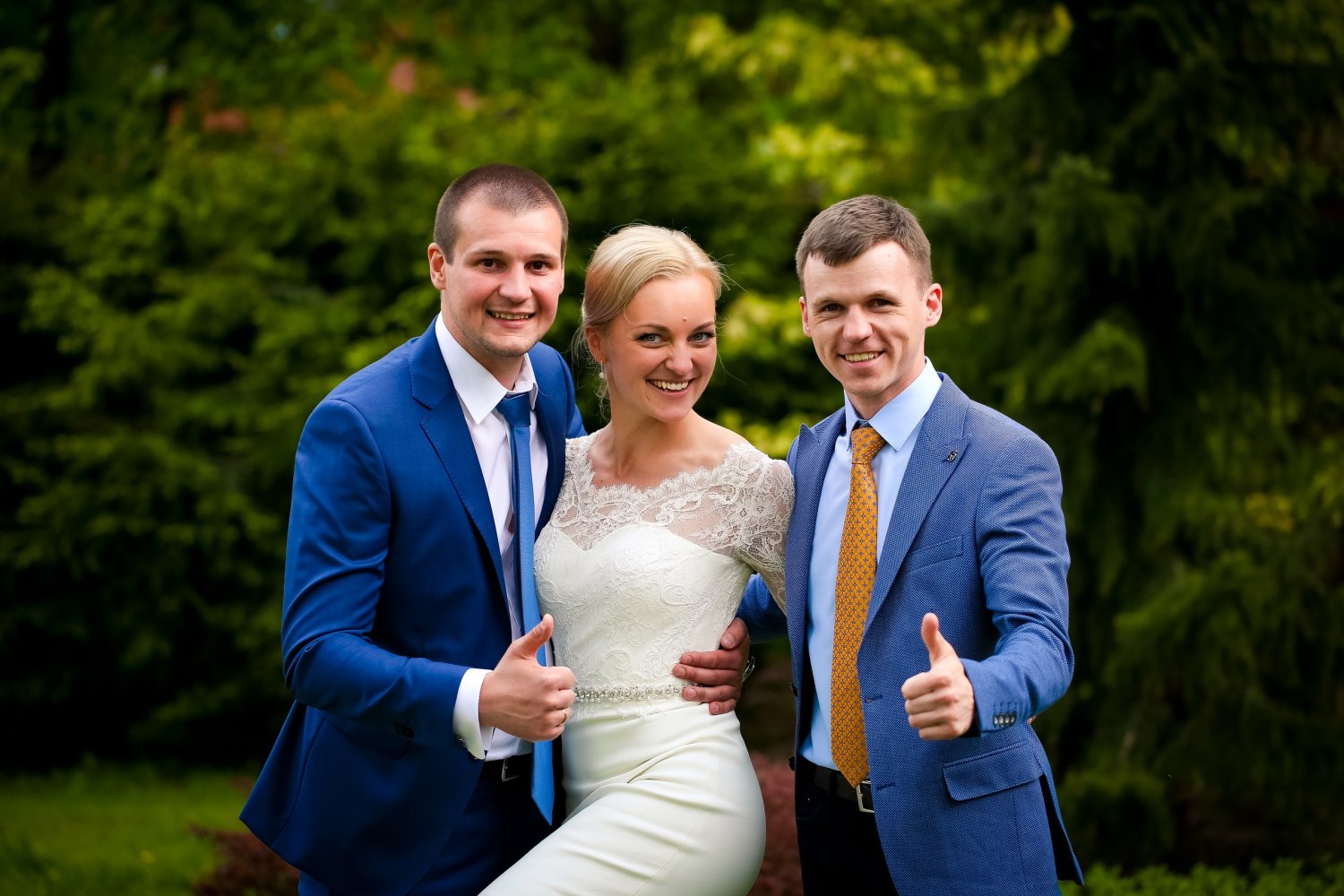 ведущий Евгений Перевалов&nbsp;ведущий : 