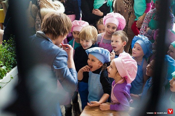 Иллюзионист Владислав Черников&nbsp;Иллюзионист Владислав Черников : 