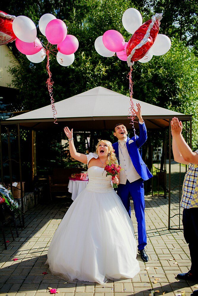 Ведущий на свадьбу Андрей Весельчаков&nbsp;Ведущий Андрей Весельчаков : 