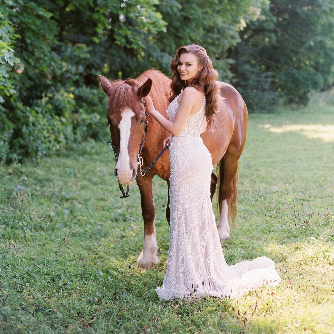 Веранда у воды в Усадьбе Суханово&nbsp;Веранда у воды в усадьбе Суханово : 