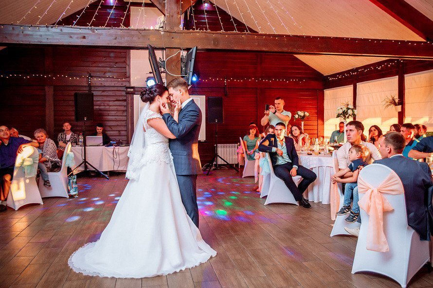 Молодожёны&nbsp;Постановка свадебного танца «Dance of love” : 