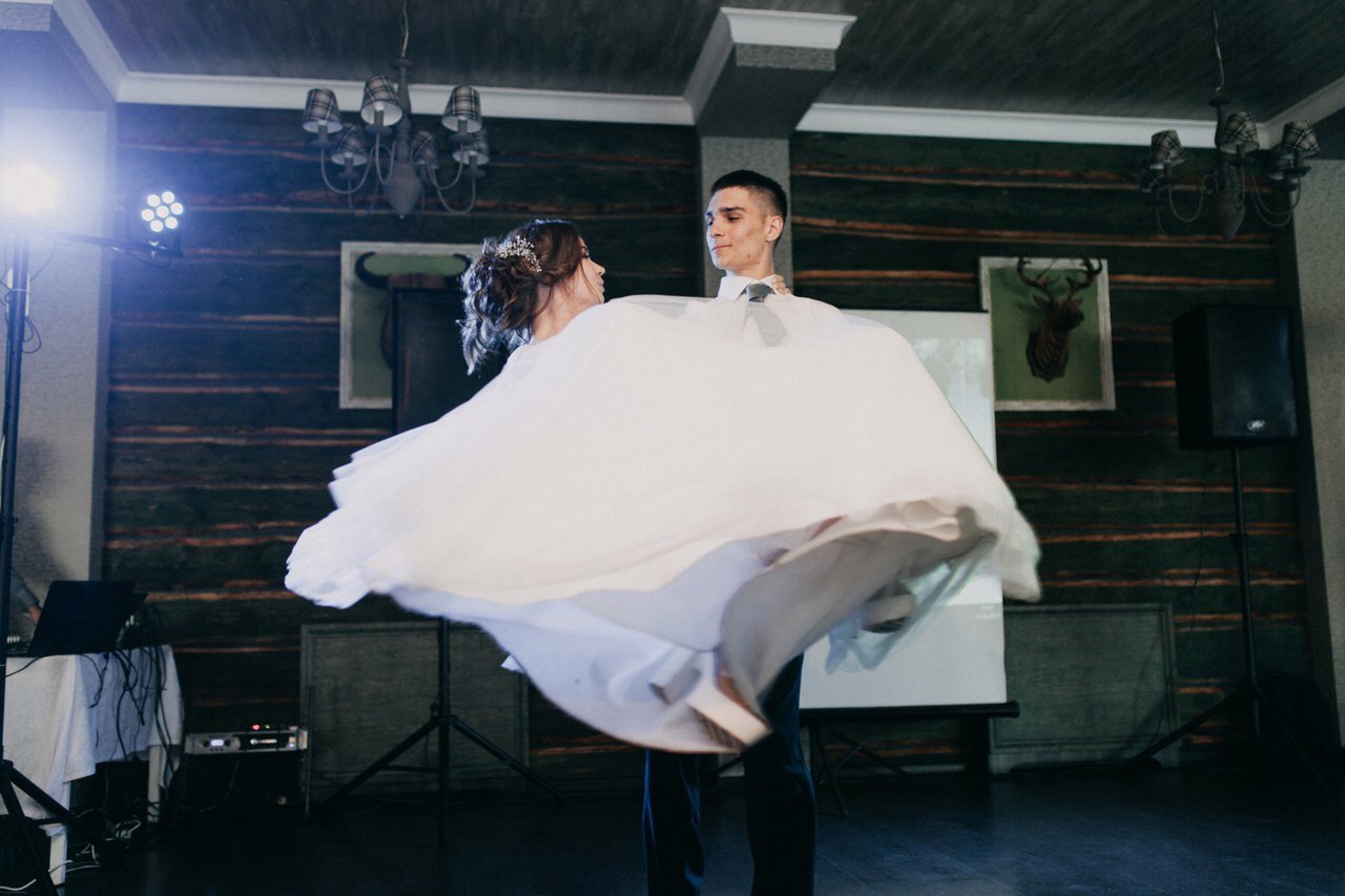 Молодожёны&nbsp;Постановка свадебного танца «Dance of love” : 