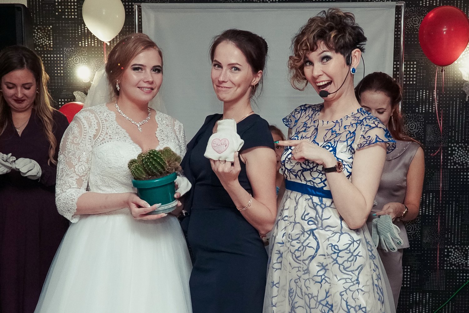 Фоторепортаж с праздников&nbsp;Ведущая Наталья Шуклина : 