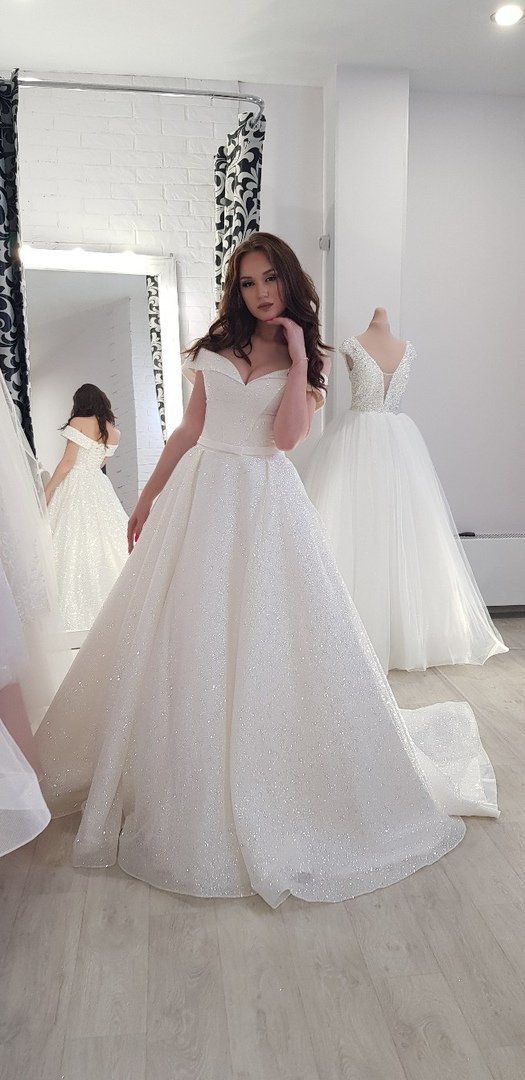 Свадебные платья&nbsp;Свадебный салон Мендельсон : 