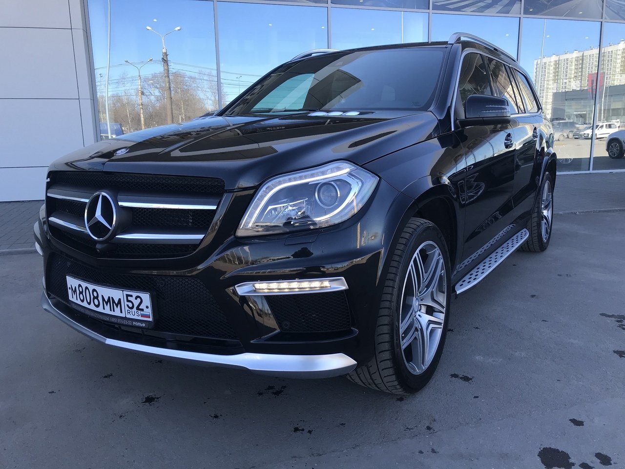 Автомобили и лимузины "Авто-Арена" Транспортная компания : 