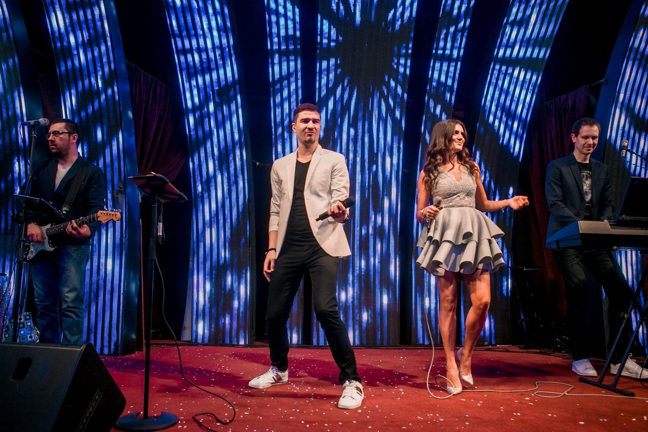 Кавер-группа Instyle-Band&nbsp;Группа INSTYLE-BAND - живая музыка Non-stop! : 