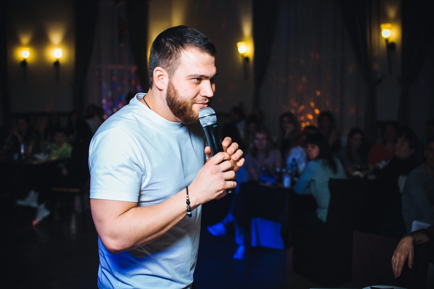 IMG_4922.jpg – Ведущий Андрей Хазиев | Ведущий на свадьбу / тамада на свадьбу - 1 из 3